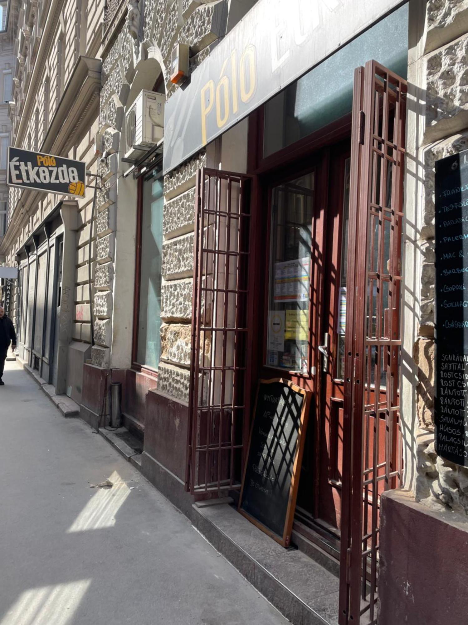 בודפשט Teresian Apartment Near The Andrassy Street Free Air Conditioner Free Coffee מראה חיצוני תמונה
